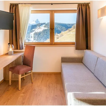 Garni Chi Vai Hotel 4*