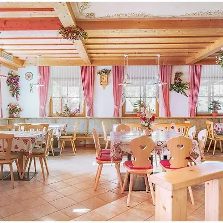 Garni Chi Vai Hotel