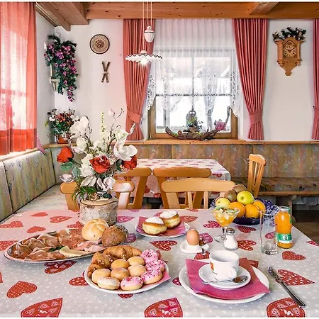 Garni Chi Vai Hotel
