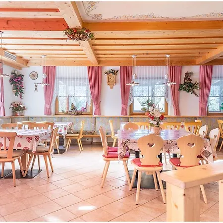 Garni Chi Vai Hotel 4*