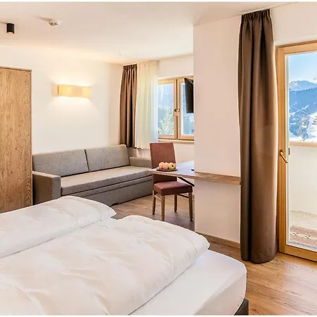 Garni Chi Vai Hotel 4*