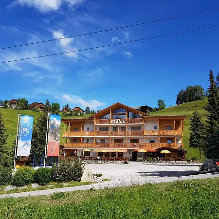 Garni Chi Vai Hotel